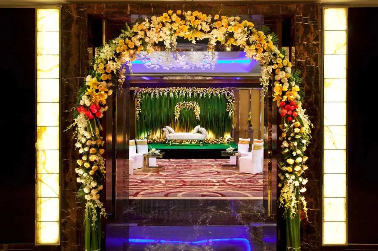 Radisson Blu Plaza Delhi Airport